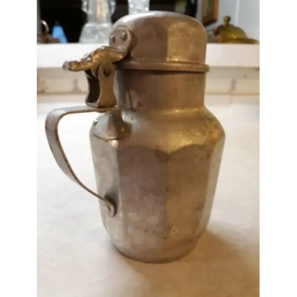 Vintage Karo Syrup Aluminum Pitcher Karo Embossed Flip Lid about 6